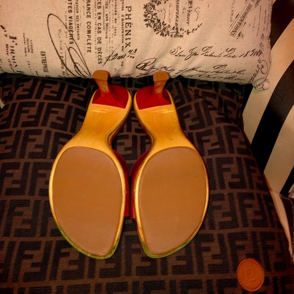 Authentic Stuart Weitzman Patent Leather Mules - Picture 2 of 6